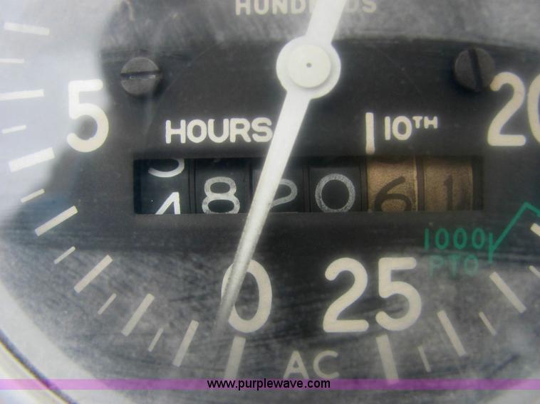 image for item 6956 Allis Chalmers 220 tractor