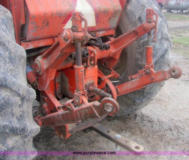 image for item 6956 Allis Chalmers 220 tractor