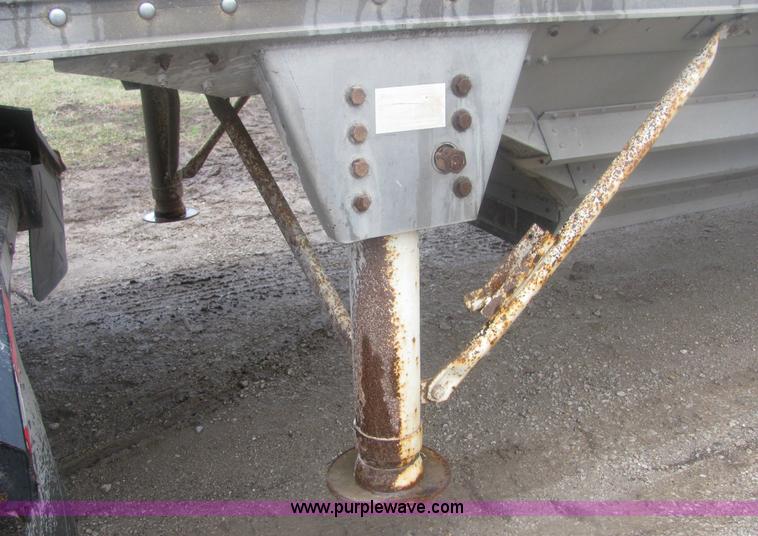 image for item 6957 1993 Timpte Super Hopper 40' grain trailer