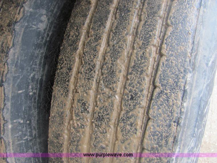 image for item 6957 1993 Timpte Super Hopper 40' grain trailer