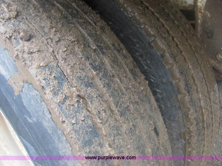 image for item 6957 1993 Timpte Super Hopper 40' grain trailer