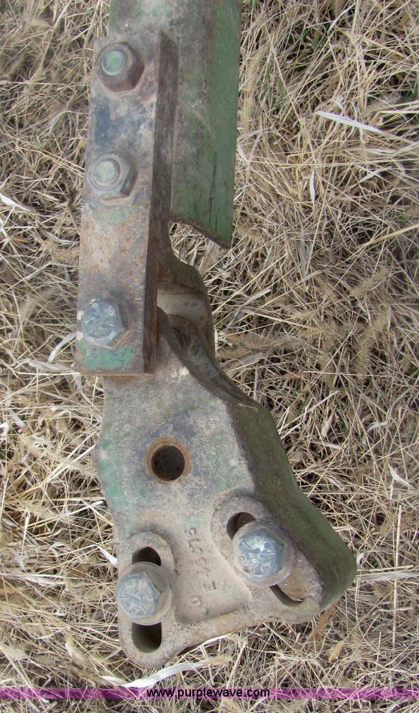 image for item 6981 John Deere 336 small square baler