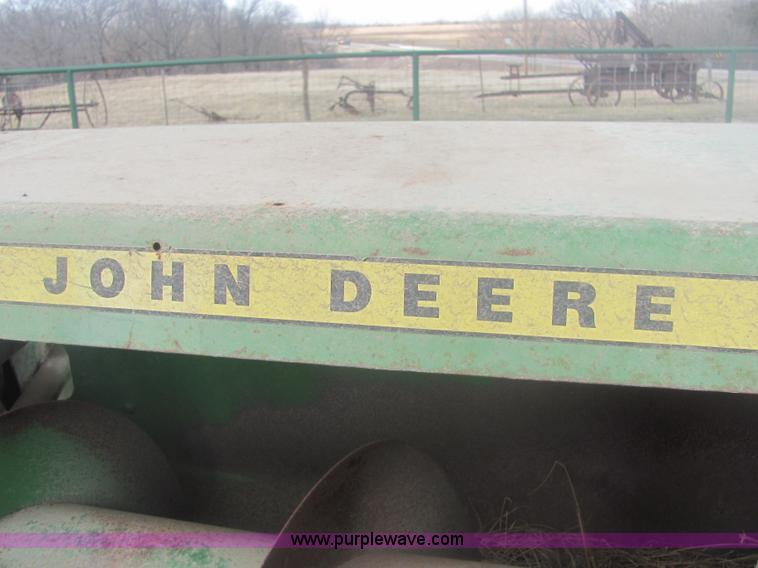 image for item 6981 John Deere 336 small square baler
