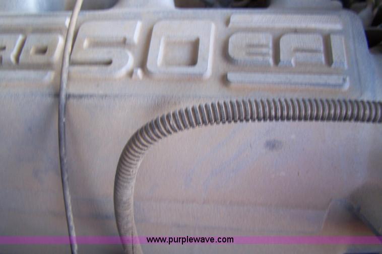 image for item 7316 1990 Ford F150 XLT Lariat pickup truck