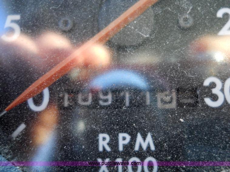 image for item 7815 1996 Freightliner FL70 semi truck