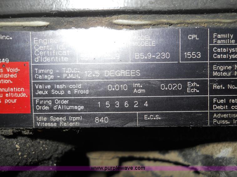 image for item 7815 1996 Freightliner FL70 semi truck