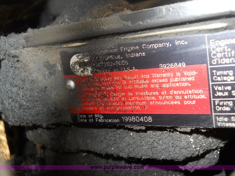 image for item 7815 1996 Freightliner FL70 semi truck