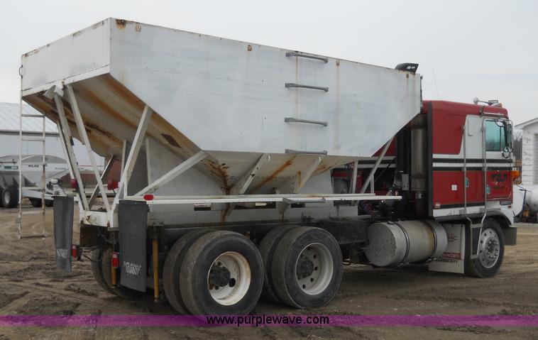 image for item 7819 1992 Kenworth K100E semi truck with hopper