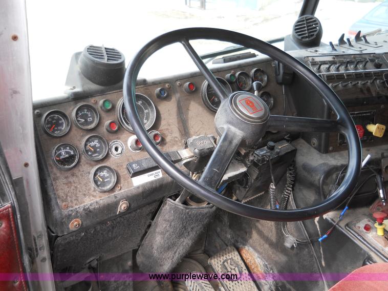 image for item 7819 1992 Kenworth K100E semi truck with hopper