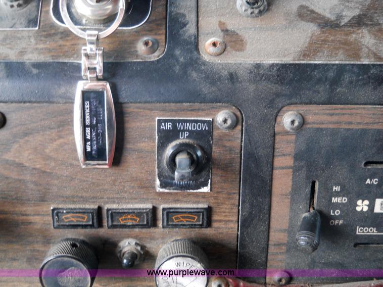 image for item 7819 1992 Kenworth K100E semi truck with hopper