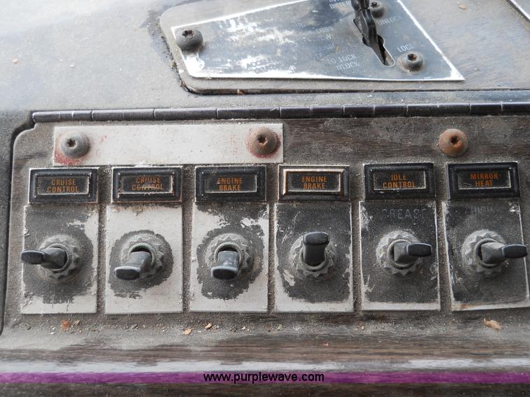 image for item 7819 1992 Kenworth K100E semi truck with hopper