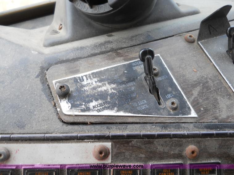 image for item 7819 1992 Kenworth K100E semi truck with hopper