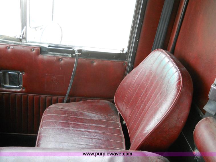 image for item 7819 1992 Kenworth K100E semi truck with hopper