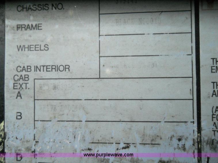 image for item 7819 1992 Kenworth K100E semi truck with hopper