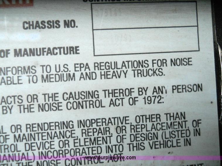 image for item 7819 1992 Kenworth K100E semi truck with hopper