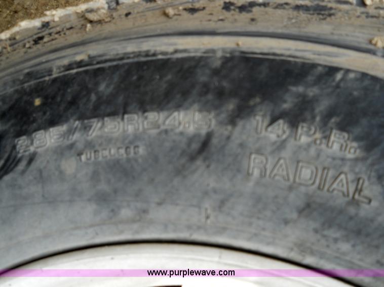 image for item 7819 1992 Kenworth K100E semi truck with hopper