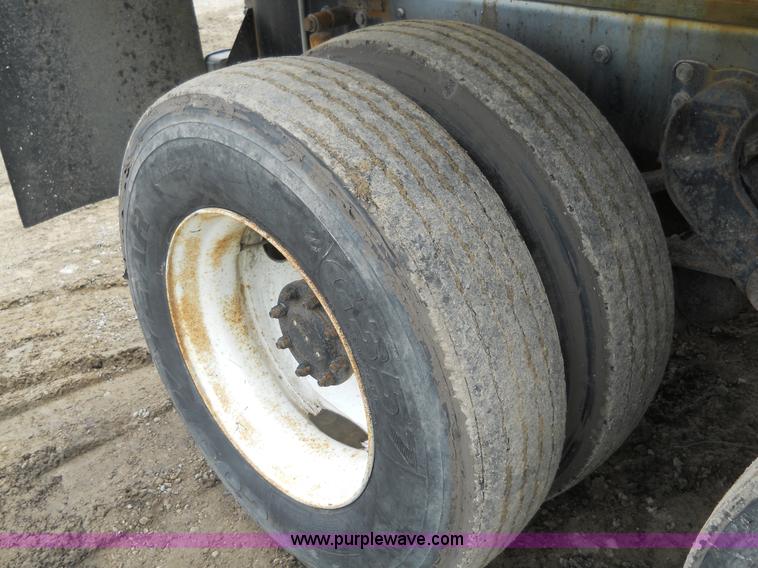 image for item 7819 1992 Kenworth K100E semi truck with hopper