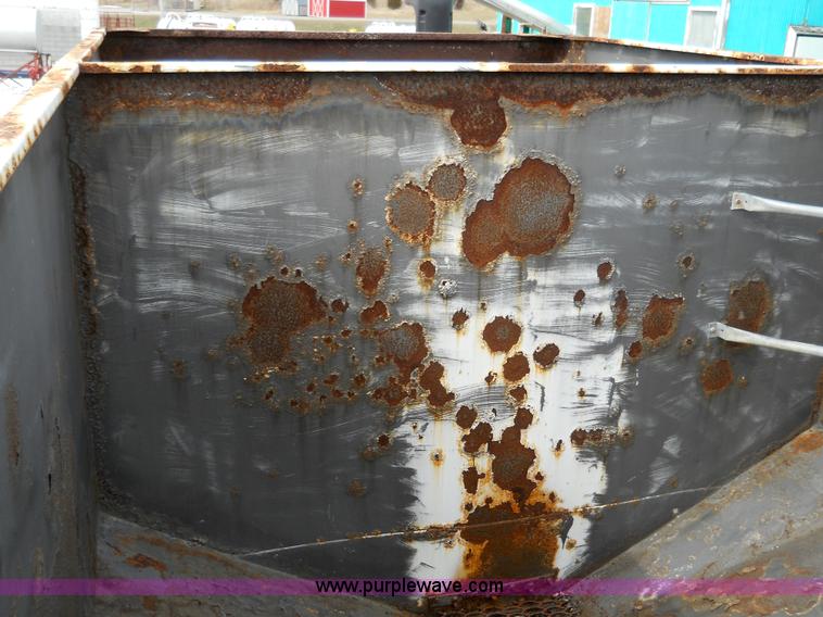 image for item 7819 1992 Kenworth K100E semi truck with hopper