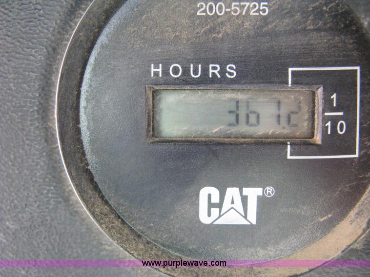 image for item 8039 1981 Steiger Bearcat KM-225 articulated tractor