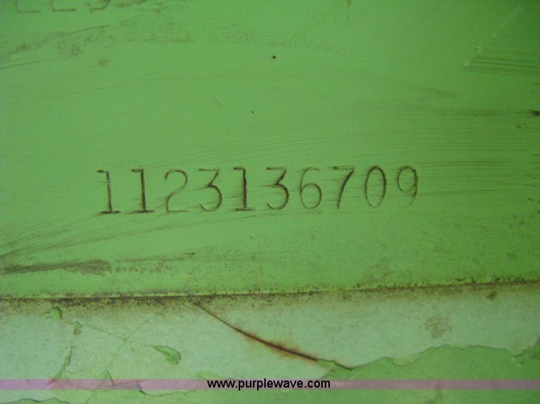 image for item 8039 1981 Steiger Bearcat KM-225 articulated tractor