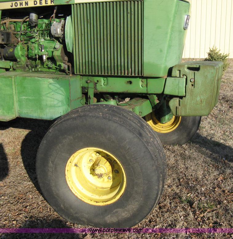 image for item 8077 John Deere 4630 tractor