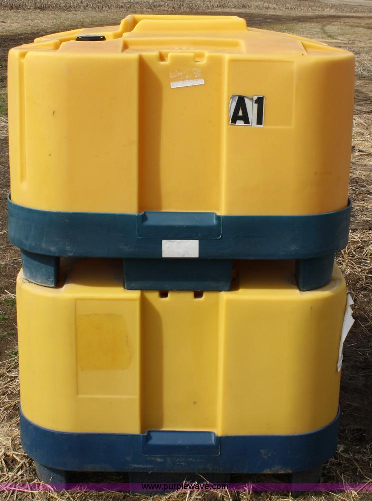 image for item 9955 (5) poly tanks