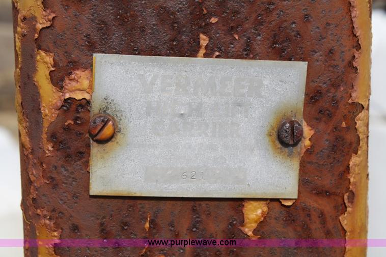 image for item 9956 Vermeer high lift carrier
