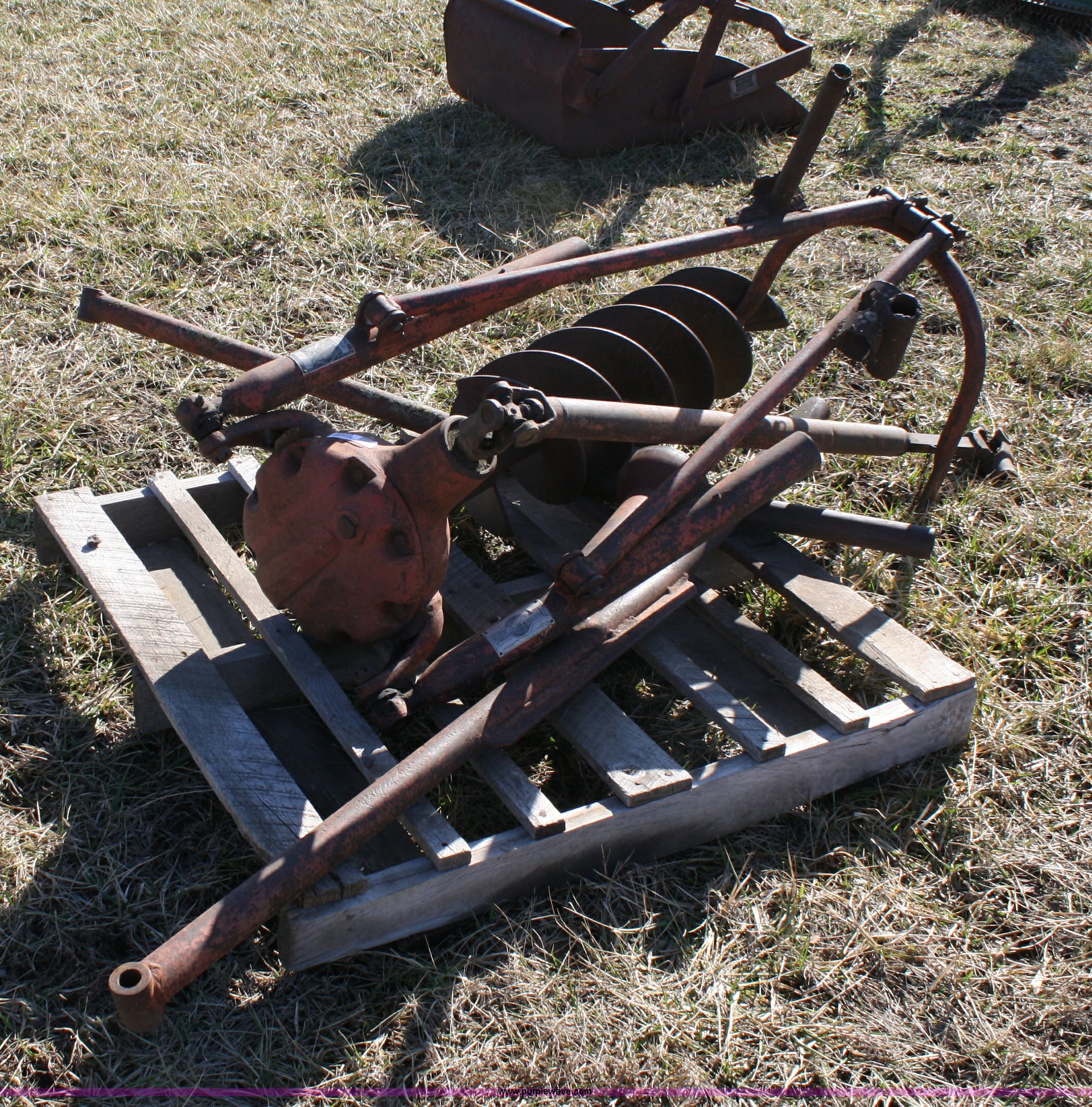 Danuser post hole digger in Paola, KS Item 4959 sold Purple Wave