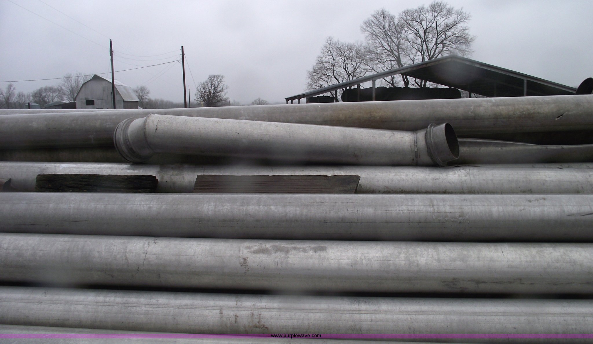 Approximately 50 6" aluminum irrigation pipe 30' long in Humansville