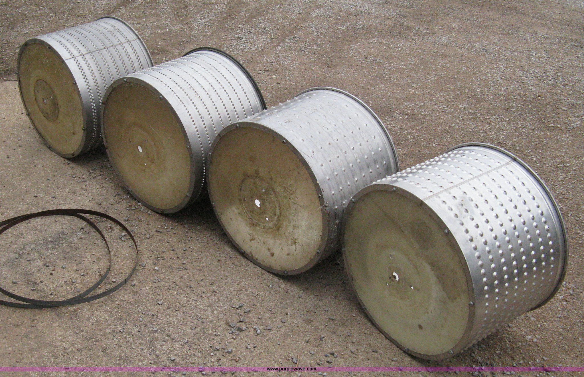 International 800 Cyclo Air planter in Clearwater, KS | Item 8235 sold