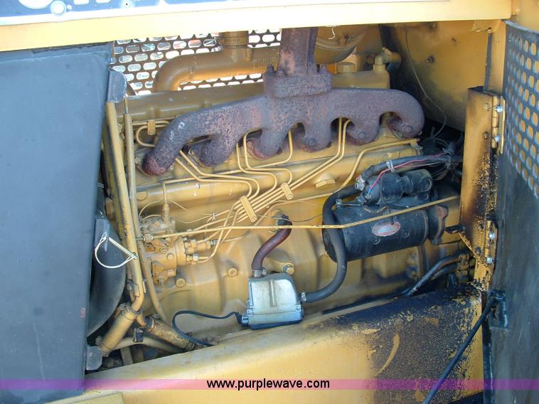 image for item 1000 1973 John Deere 544A wheel loader