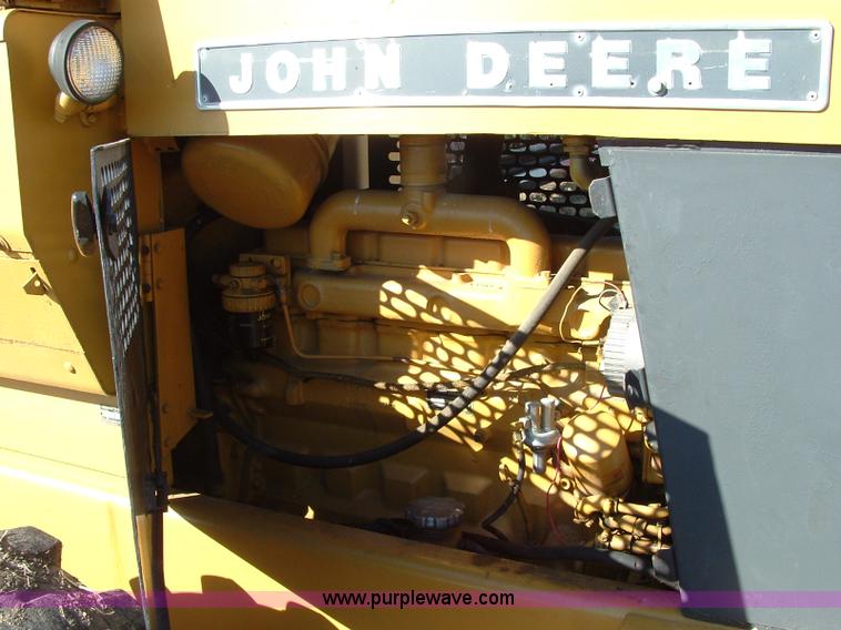 image for item 1000 1973 John Deere 544A wheel loader