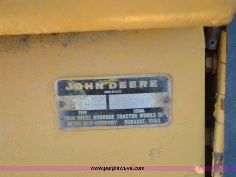 image for item 1000 1973 John Deere 544A wheel loader