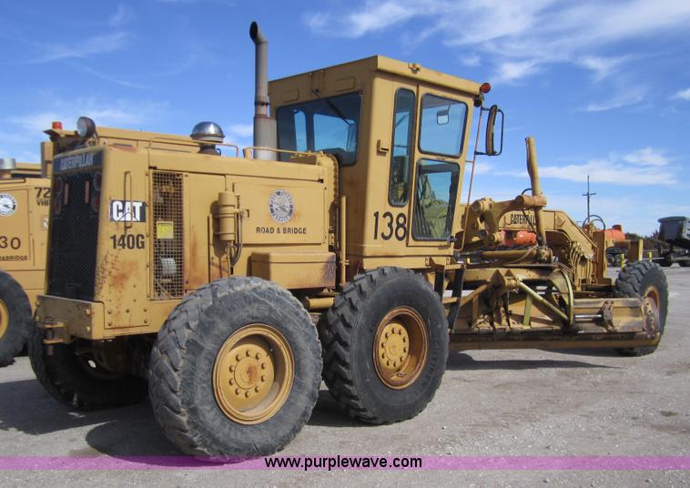 image for item 3221 1994 Caterpillar 140G motor grader