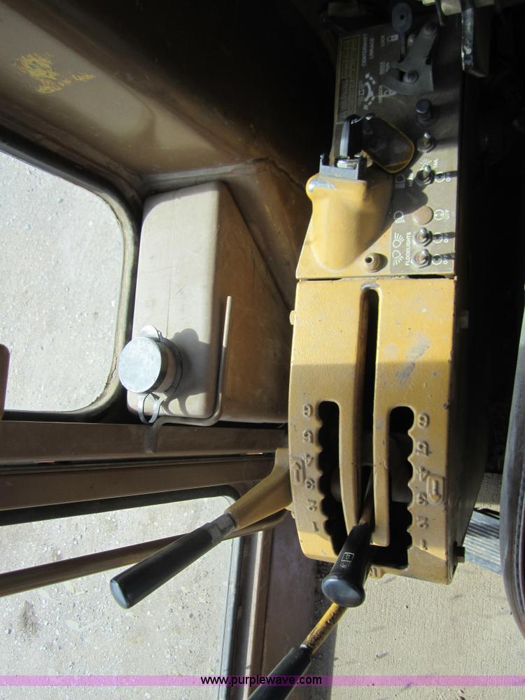 image for item 3221 1994 Caterpillar 140G motor grader