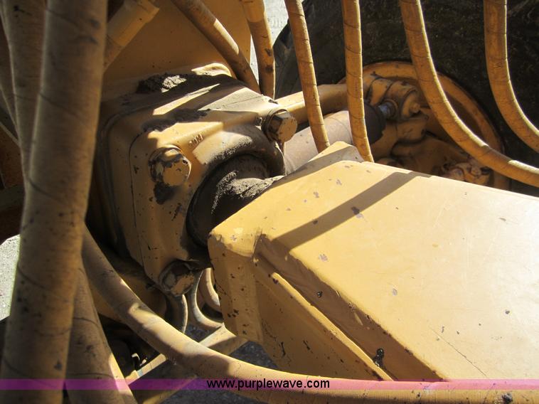 image for item 3221 1994 Caterpillar 140G motor grader