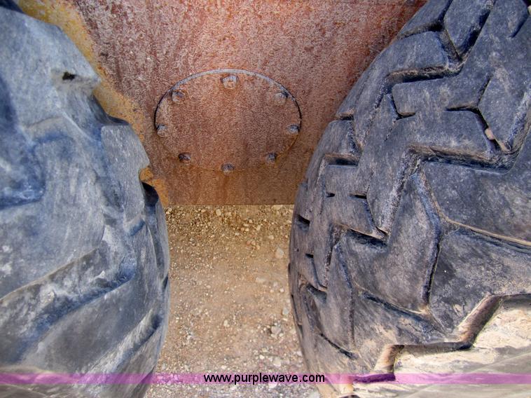 image for item 3221 1994 Caterpillar 140G motor grader