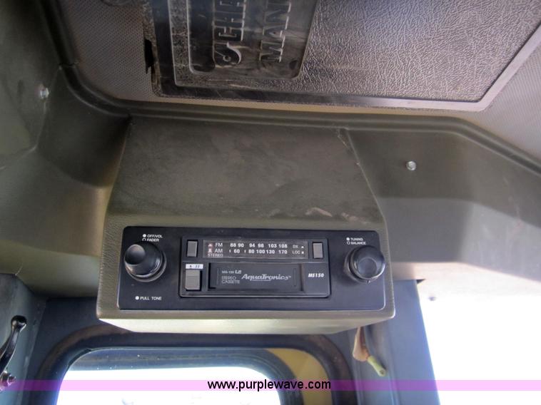 image for item 3222 1997 Champion 720AVHP motor grader