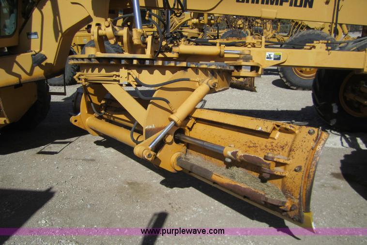 image for item 3222 1997 Champion 720AVHP motor grader