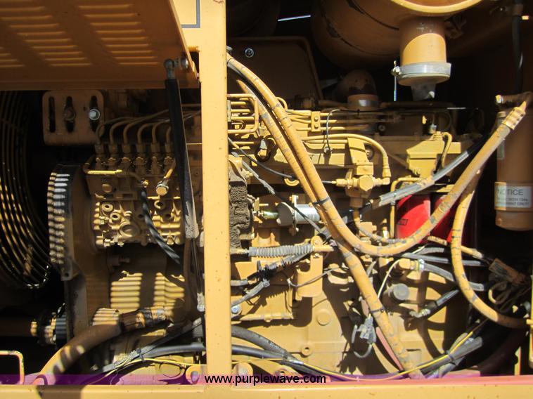 image for item 3222 1997 Champion 720AVHP motor grader