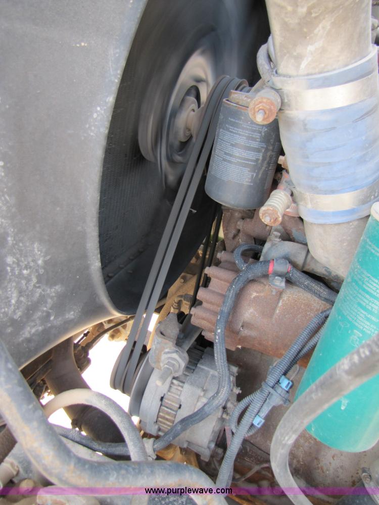 image for item 3537 1991 Mack CH613 semi truck