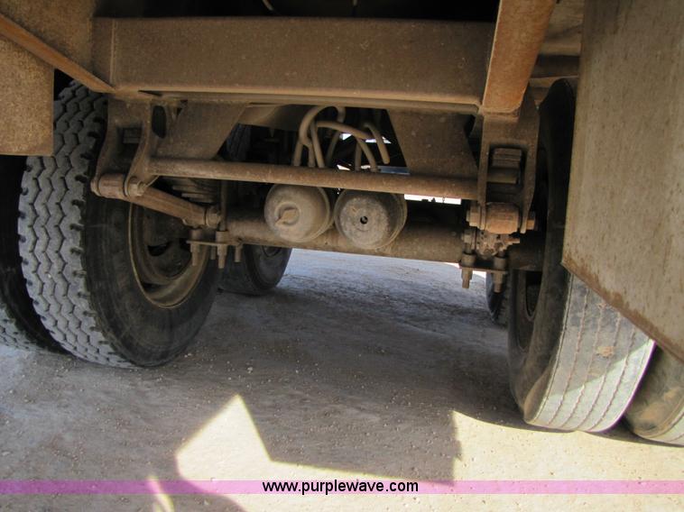 image for item 3538 1996 Shopbuilt 150 barrel vacuum trailer