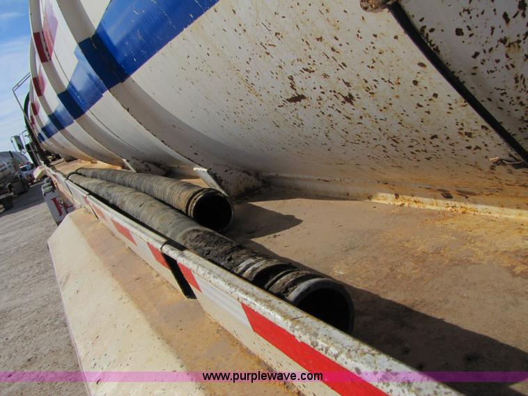 image for item 3538 1996 Shopbuilt 150 barrel vacuum trailer