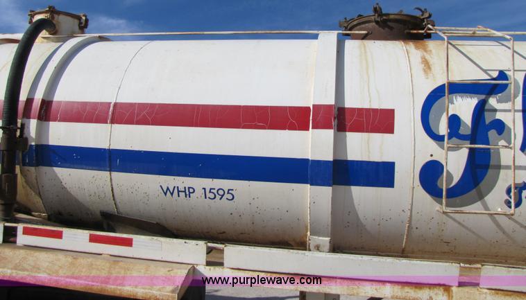 image for item 3538 1996 Shopbuilt 150 barrel vacuum trailer