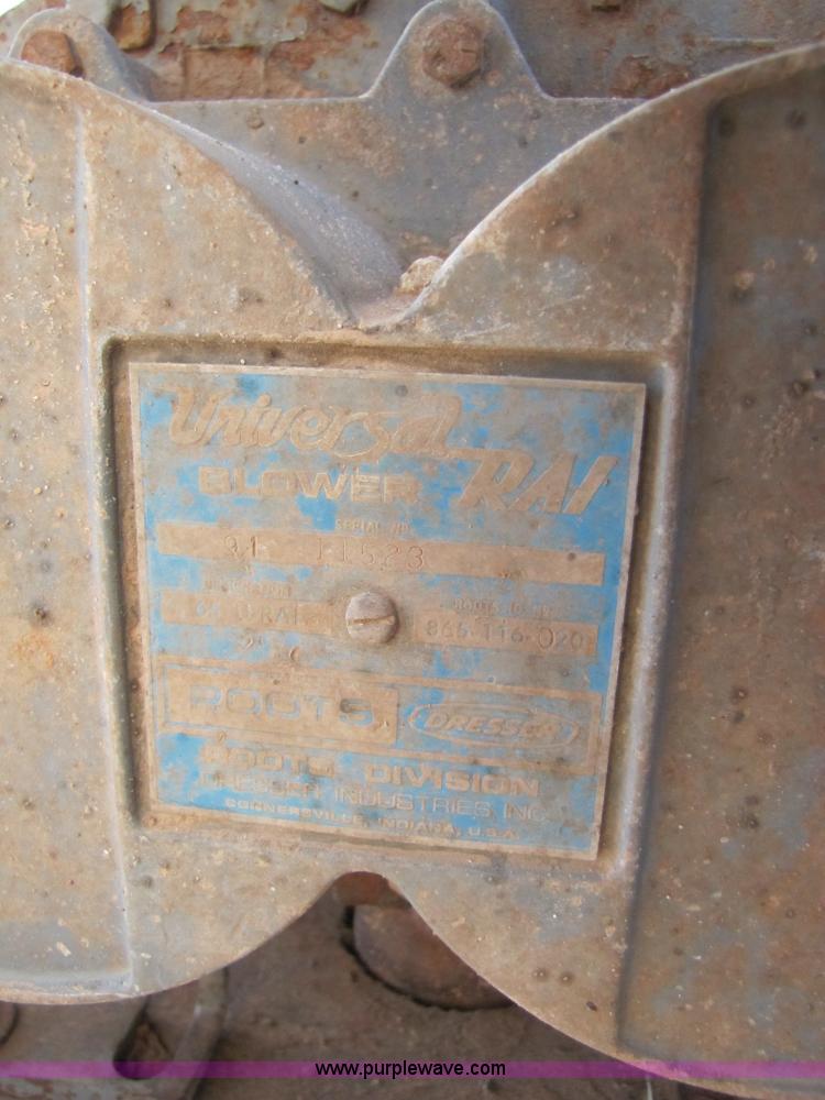 image for item 3539 1991 Mack CH613 semi truck