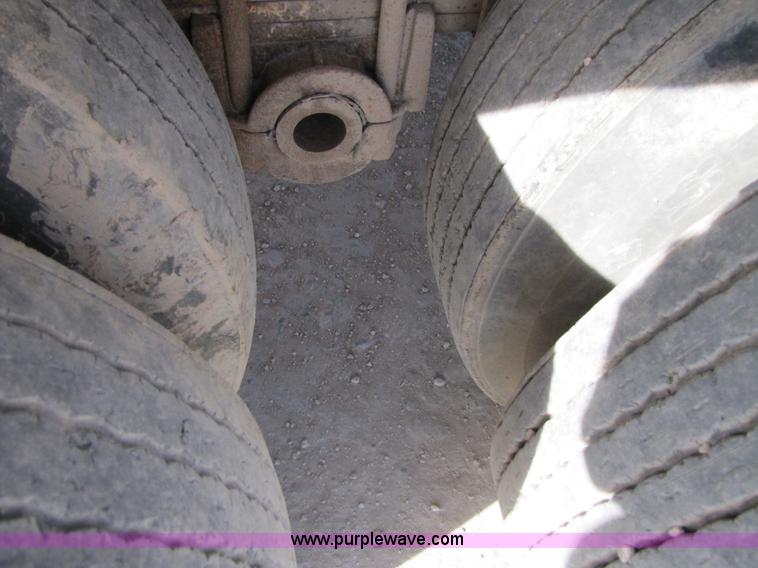 image for item 3540 1981 Tradeway 150 barrel vacuum trailer