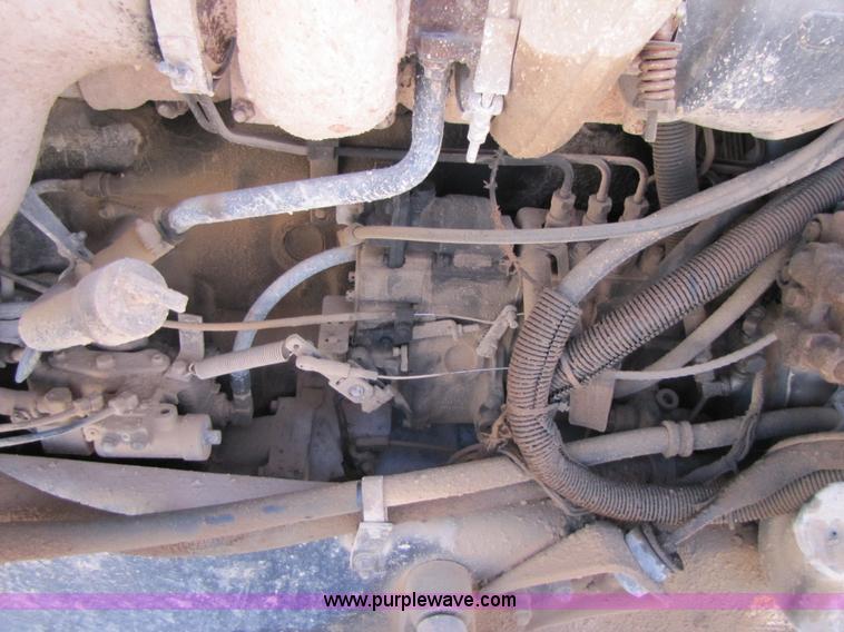 image for item 3541 1991 Mack CH613 semi truck