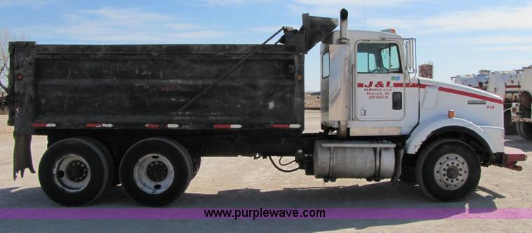 image for item 3542 1996 Kenworth T800 dump truck