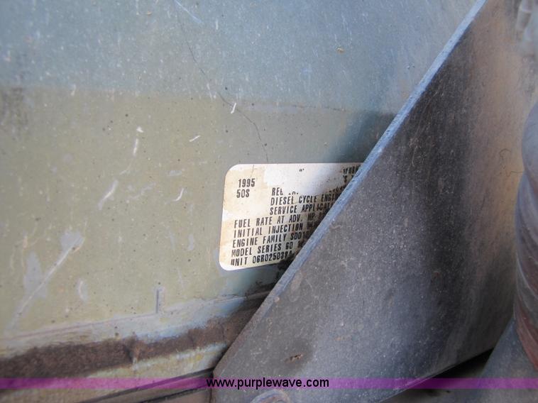 image for item 3542 1996 Kenworth T800 dump truck