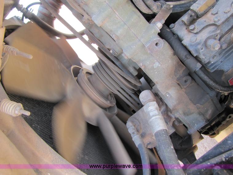 image for item 3542 1996 Kenworth T800 dump truck